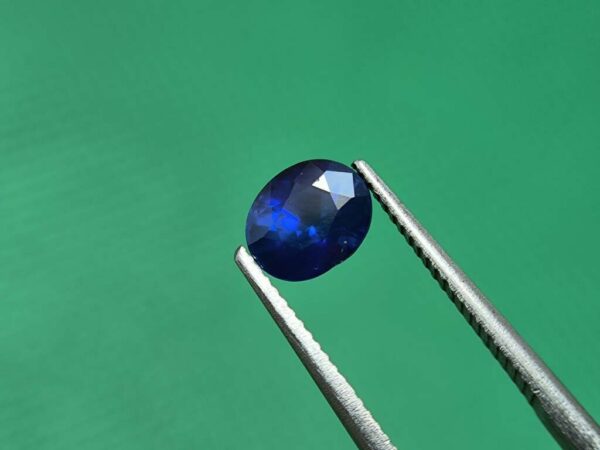 Ceylon Royal Blue Sapphire